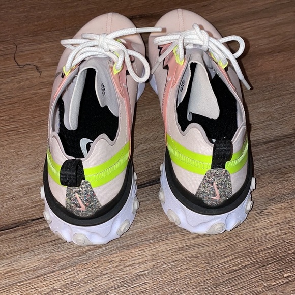 Nike React Element 55 PRM Pink Green Sneakers Women Running size - US8 - Picture 2 of 5